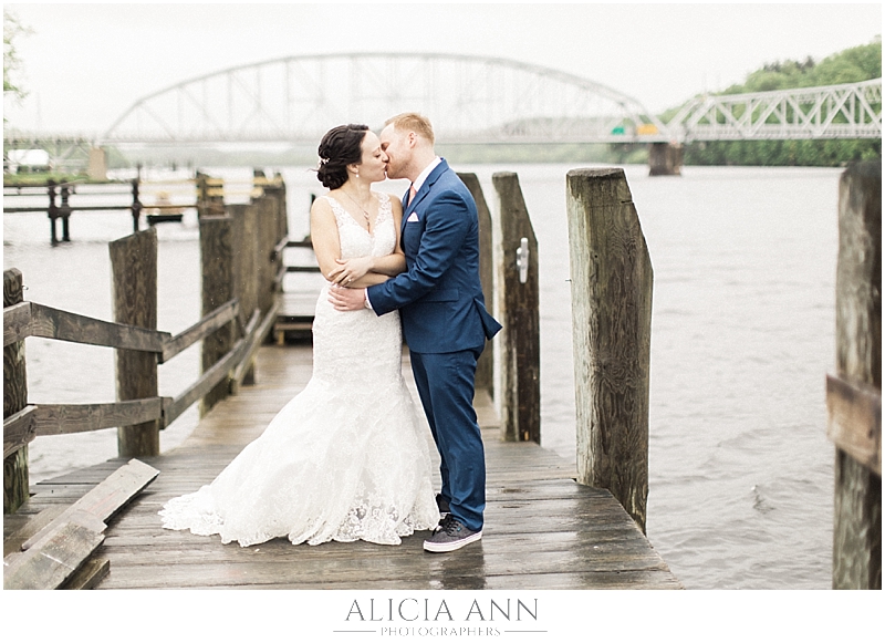 Wedding at the Riverhouse at Goodspeed Station