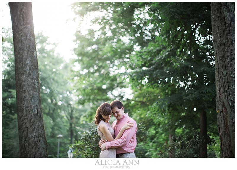 wadsworth mansion engagement session | Middletown CT photographers | Middletown CT wedding and engagement photographers | Wadsworth mansion wedding cost