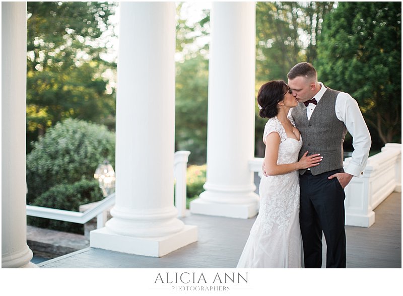 Wedding photos haley mansion | Wedding cost inn at mystic | CT wedding photographer