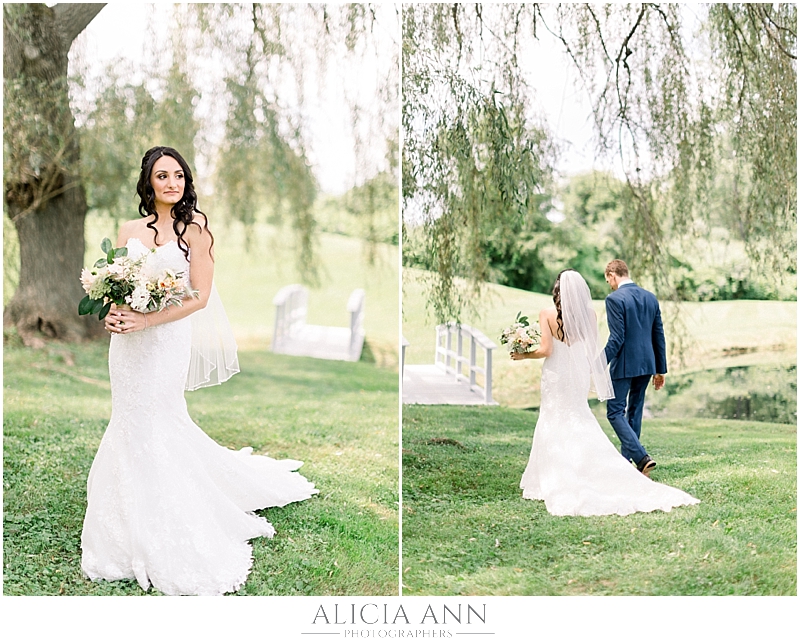 Alicia and Zach's Wesleyan Hills Wedding