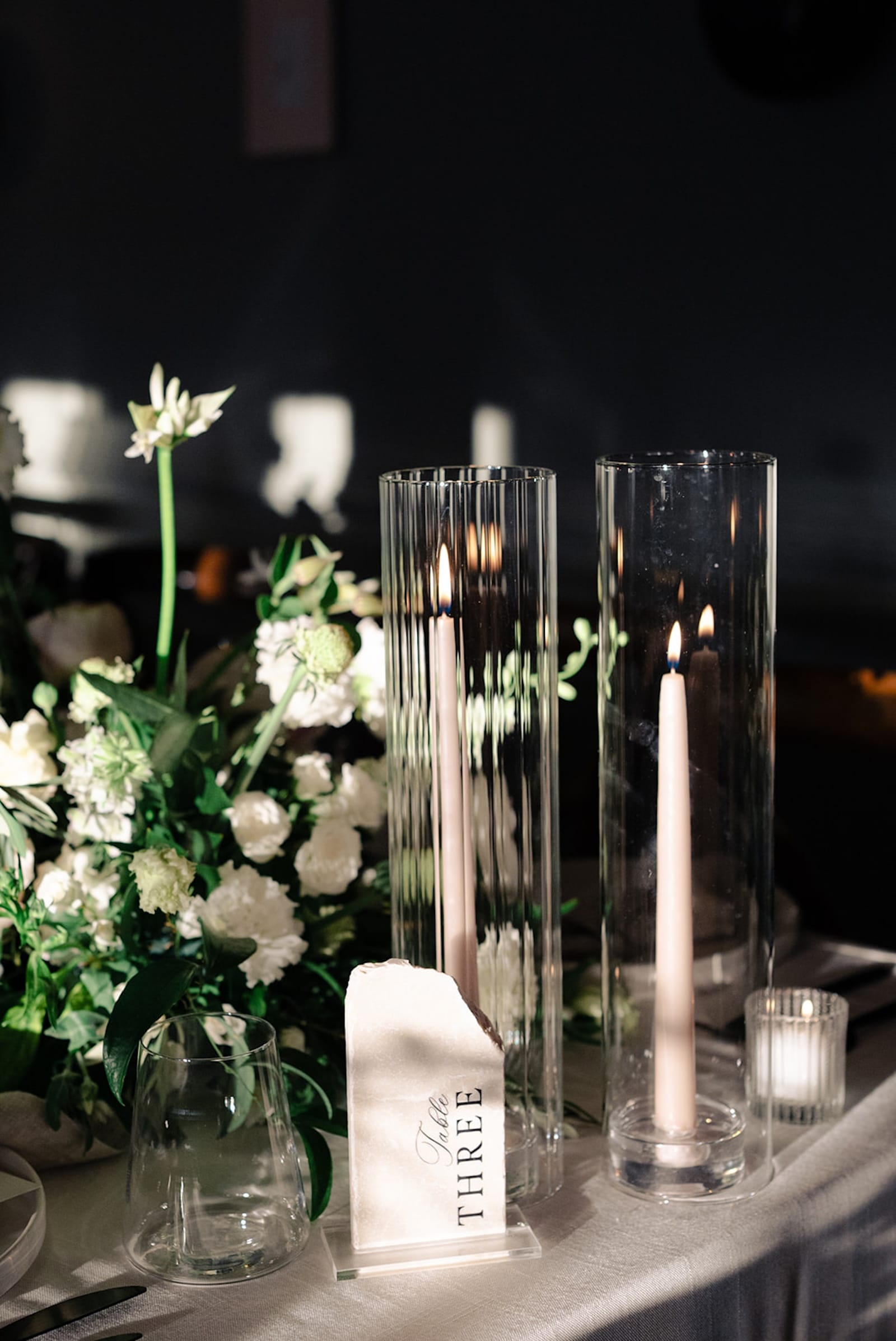 Boston-Wedding-Photos-Fall-Wedding-by-NYC-Film-Photographer-Alicia-Ann-Photographers-16