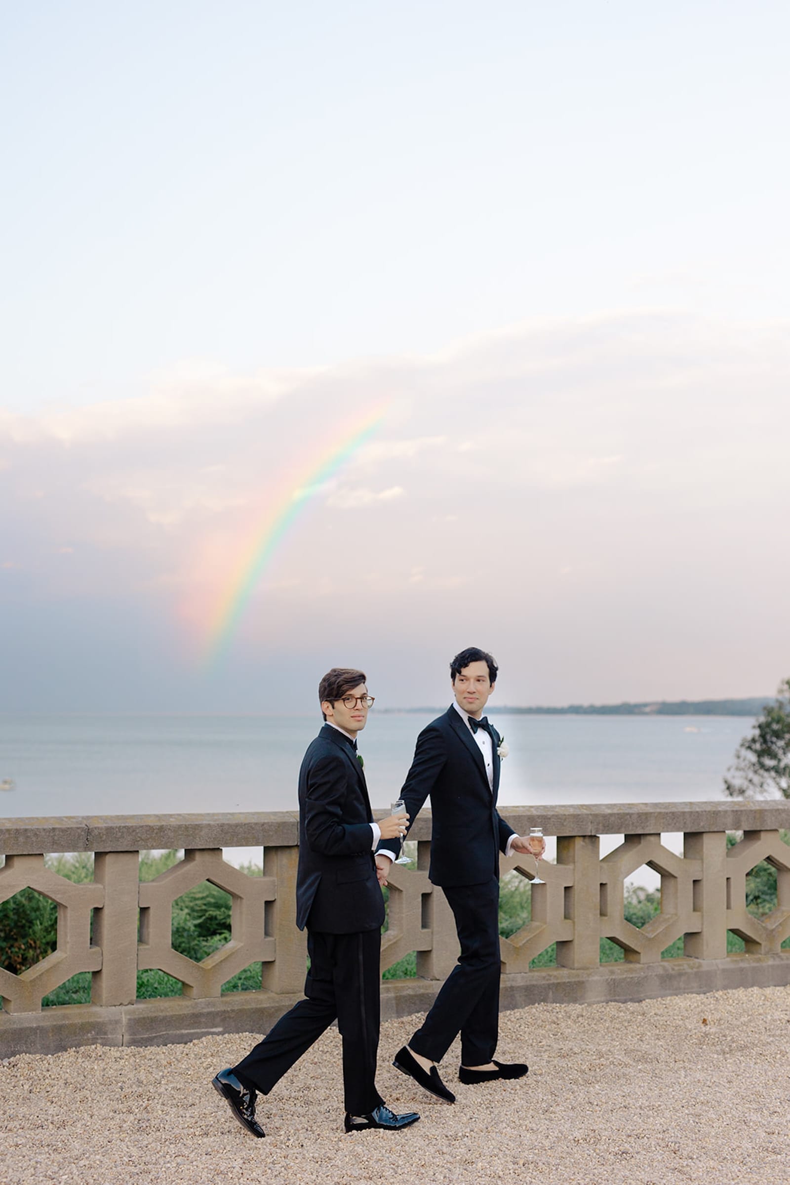 Sands-Point-Preserve-Wedding-NYC-Elegant-Estate-by-NY-Film-Photographer-Alicia-Ann-Photographers-17